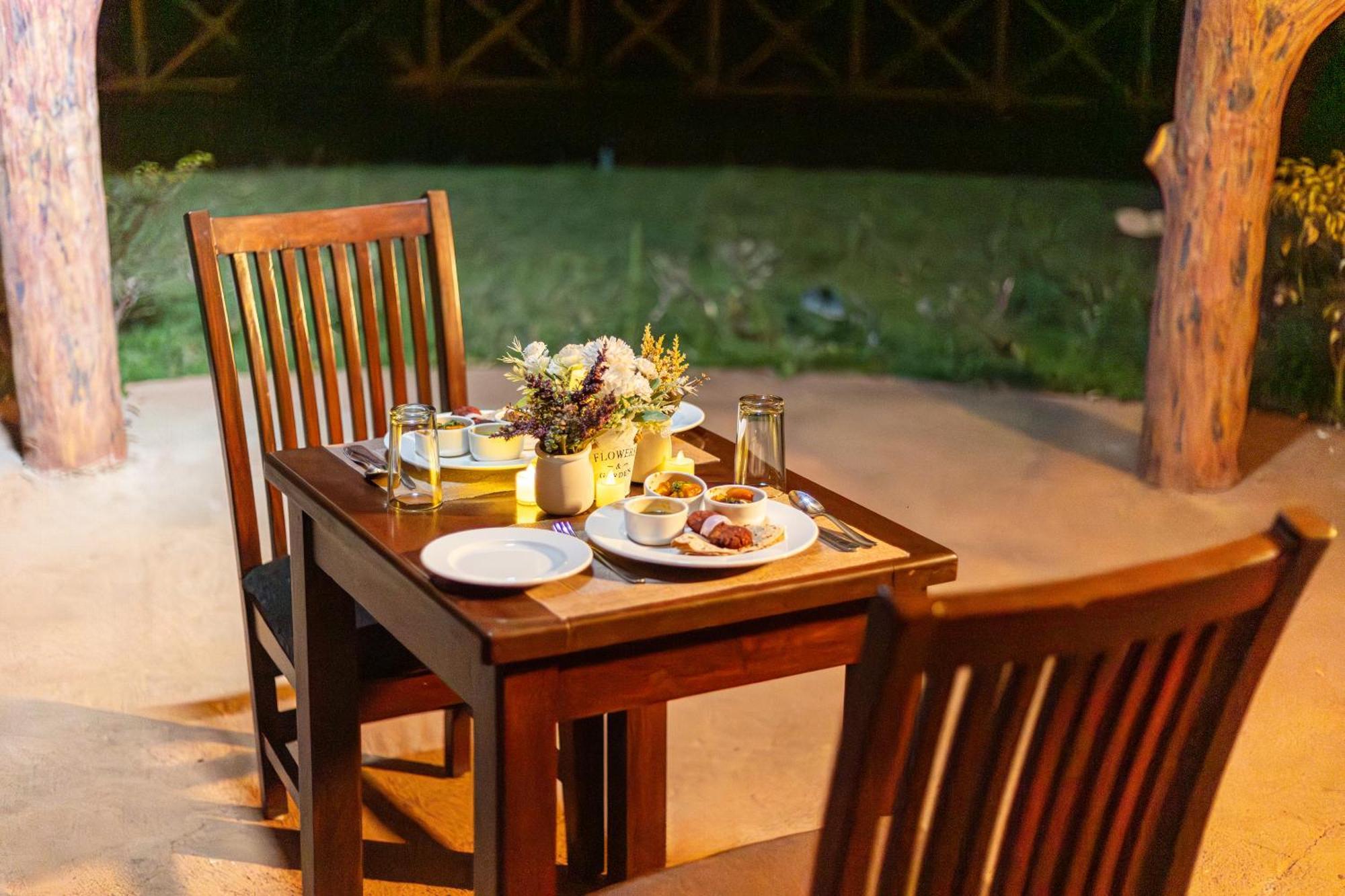 Sterling Banashree Badami Hotel Exterior foto